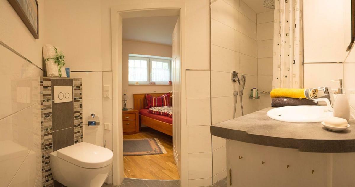 Auszeit Flair Der Provence Appartement Hausen  Buitenkant foto