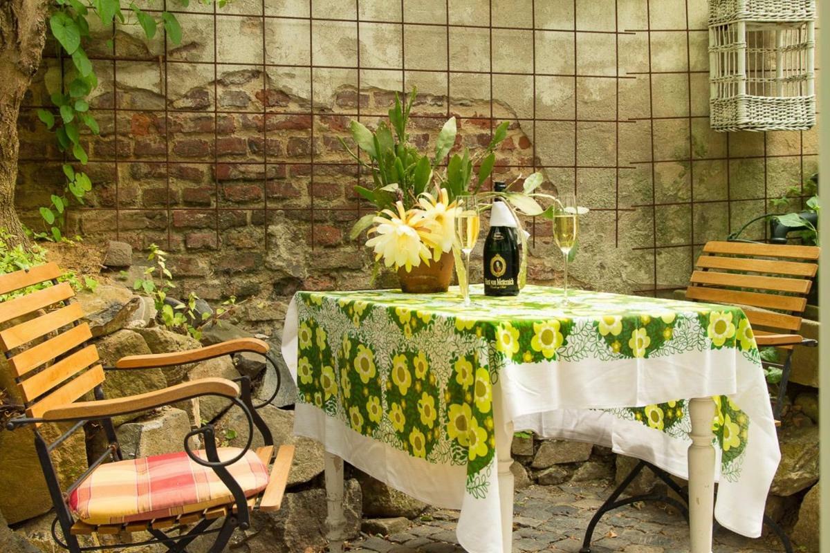 Auszeit Flair Der Provence Appartement Hausen  Buitenkant foto