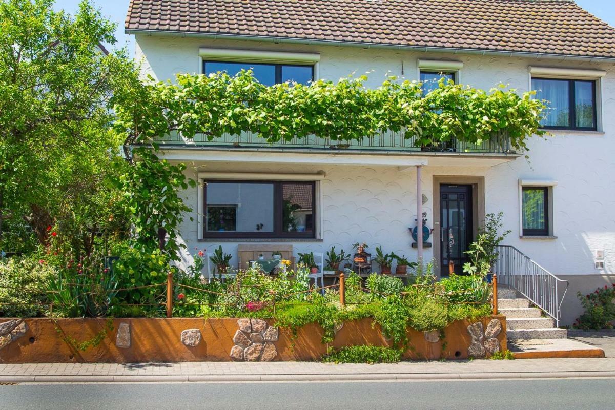 Auszeit Flair Der Provence Appartement Hausen  Buitenkant foto
